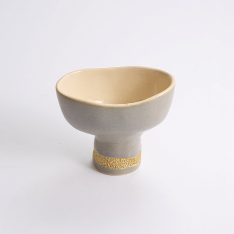 Pedestal Nut Bowl - S