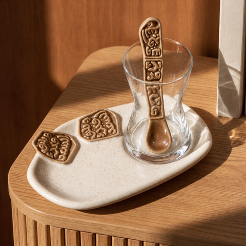 Elegant Glass Istikanah & Tray Set – Set of 6